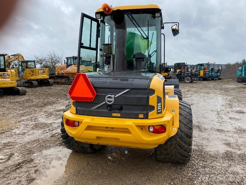 Volvo L 35 G لوادر بعجل