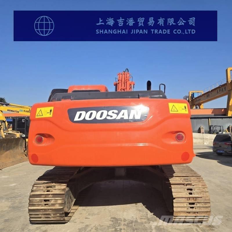 Doosan DX 225 حفارات زحافة