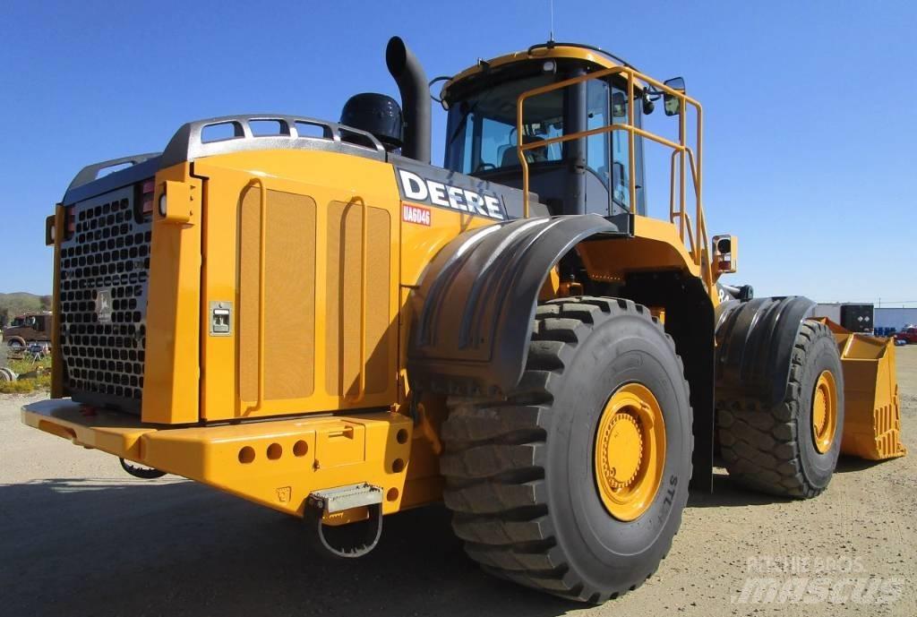 John Deere 844 J لوادر بعجل