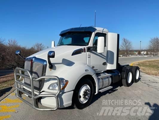 Kenworth T 680 وحدات الجر