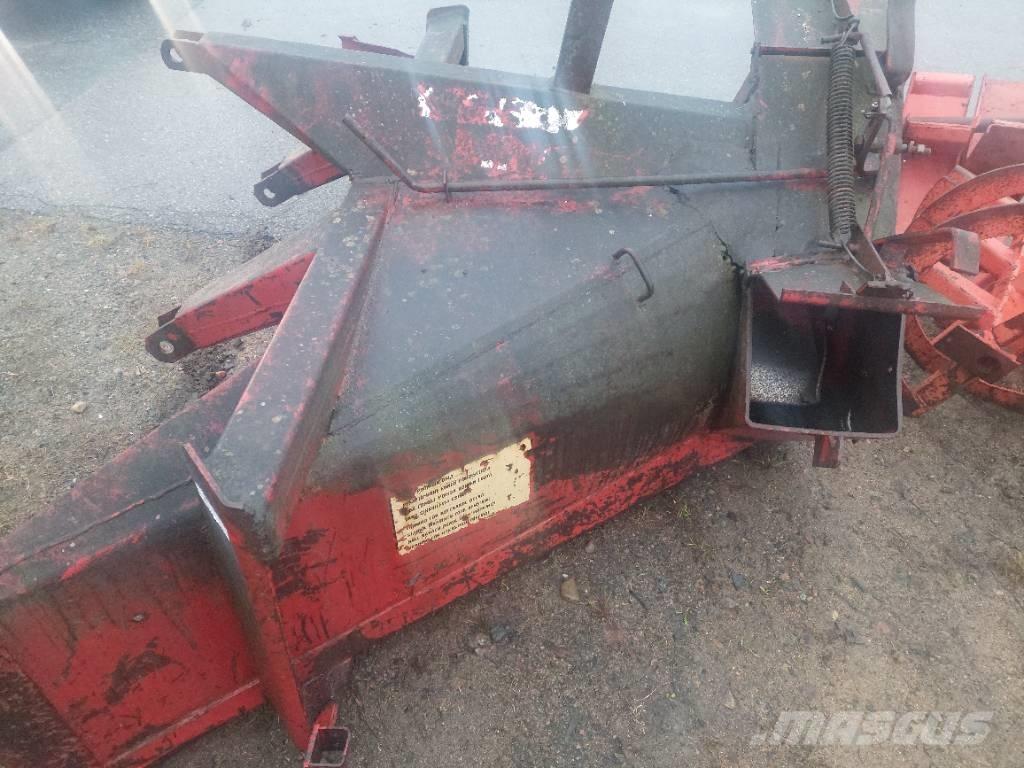 Esko 240 قاذفات الجليد