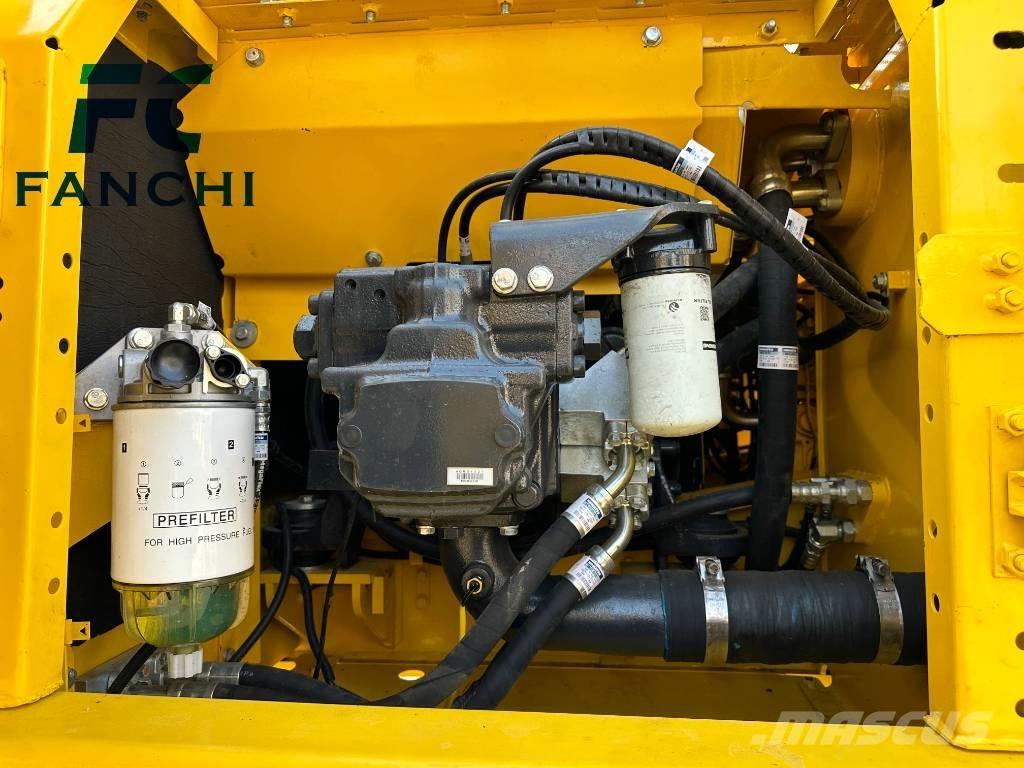 Komatsu PC 200-8 حفارات زحافة