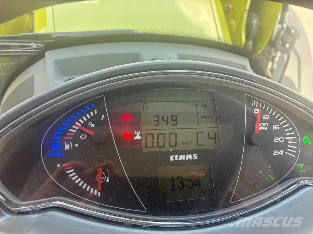 CLAAS ARION 650 CIS+ الجرارات