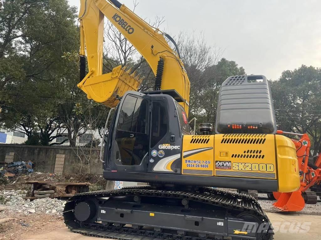 Kobelco SK 200 حفارات زحافة
