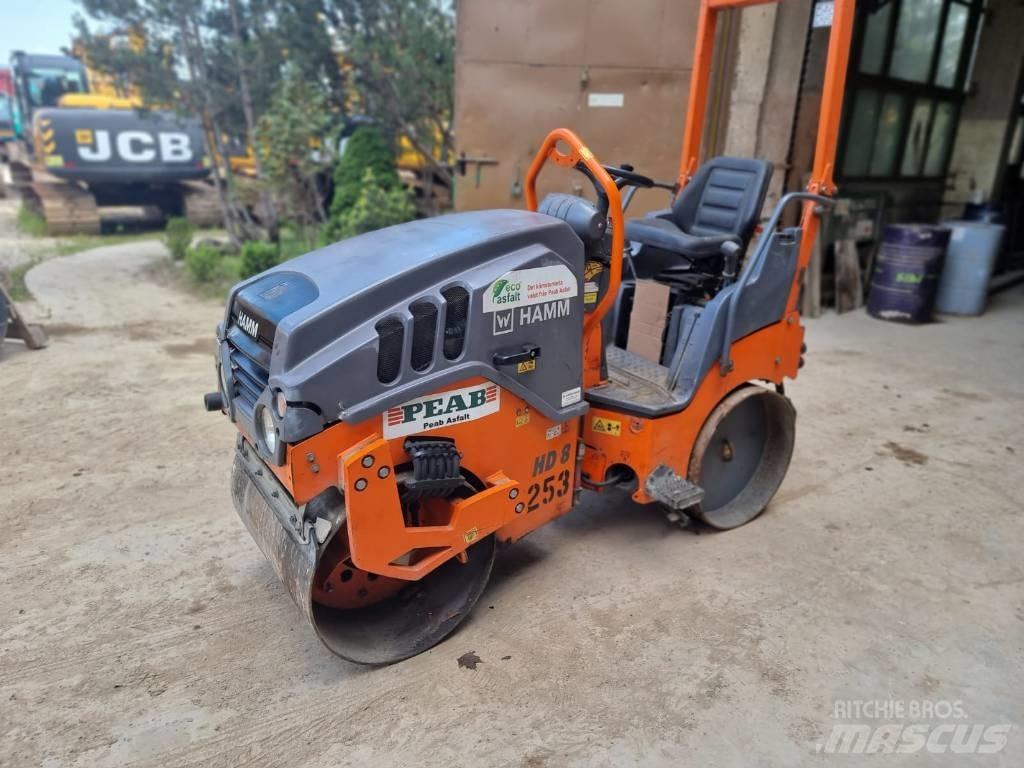 Hamm HD 8 VV مداحل ثنائية الاسطوانة