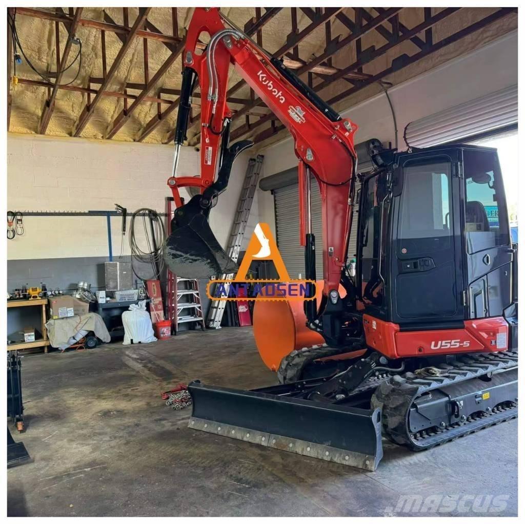 Kubota U55-5 حفارات صغيرة أقل من 7 طن (حفارات صغيرة)