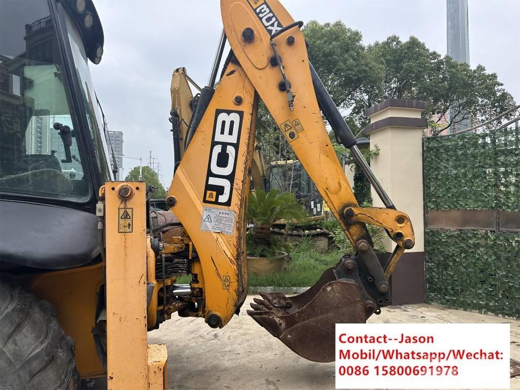 JCB 3 CX 4 T لوادر ذات جرافات عكسية