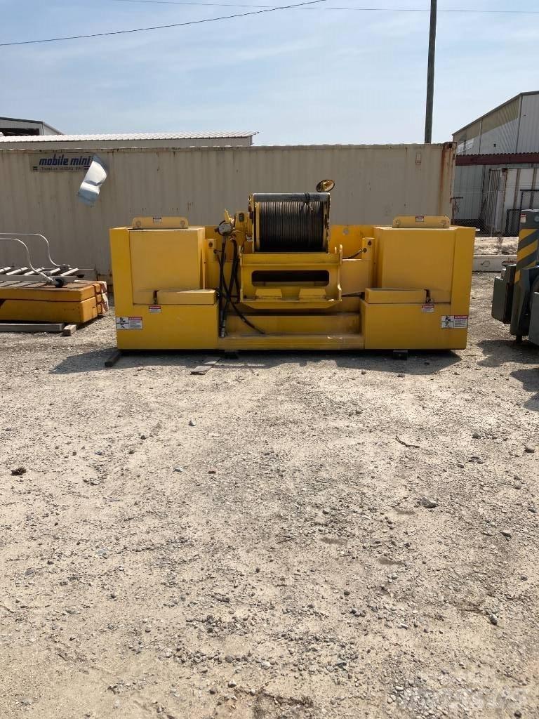 Grove RT 9130 E رافعات الطرق الوعرة