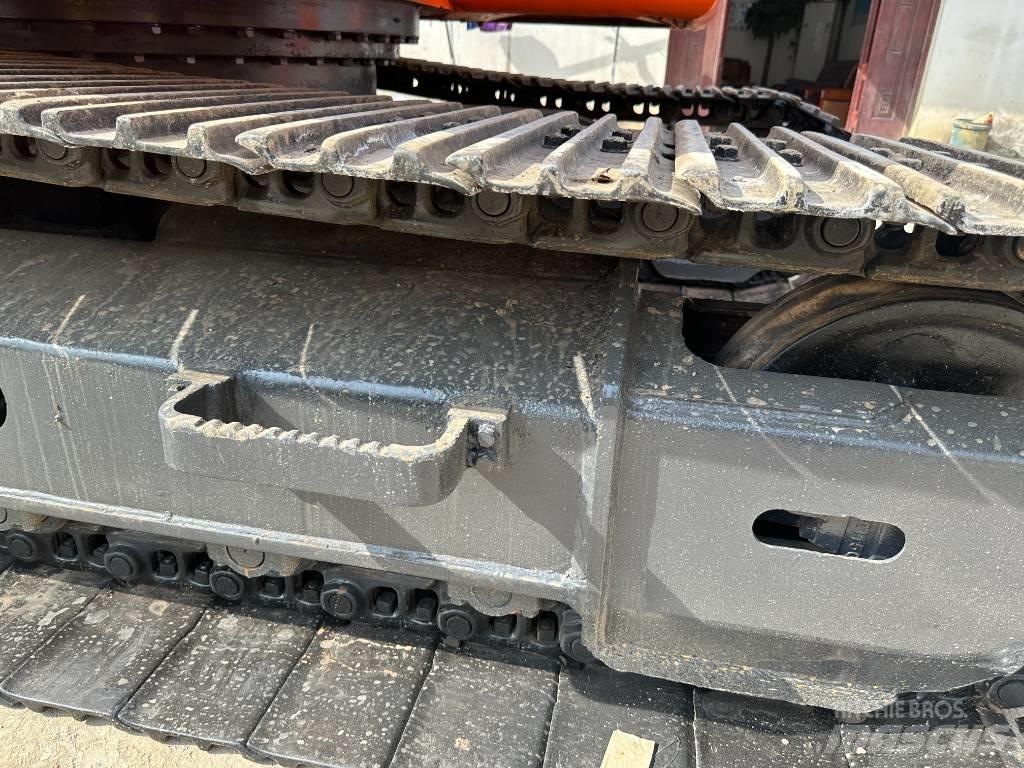 Doosan DX 160 LC حفارات صغيرة أقل من 7 طن (حفارات صغيرة)