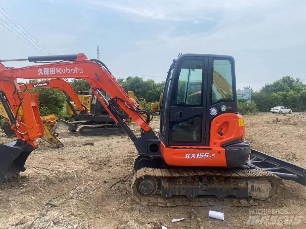 Kubota kx155.5 حفارات زحافة