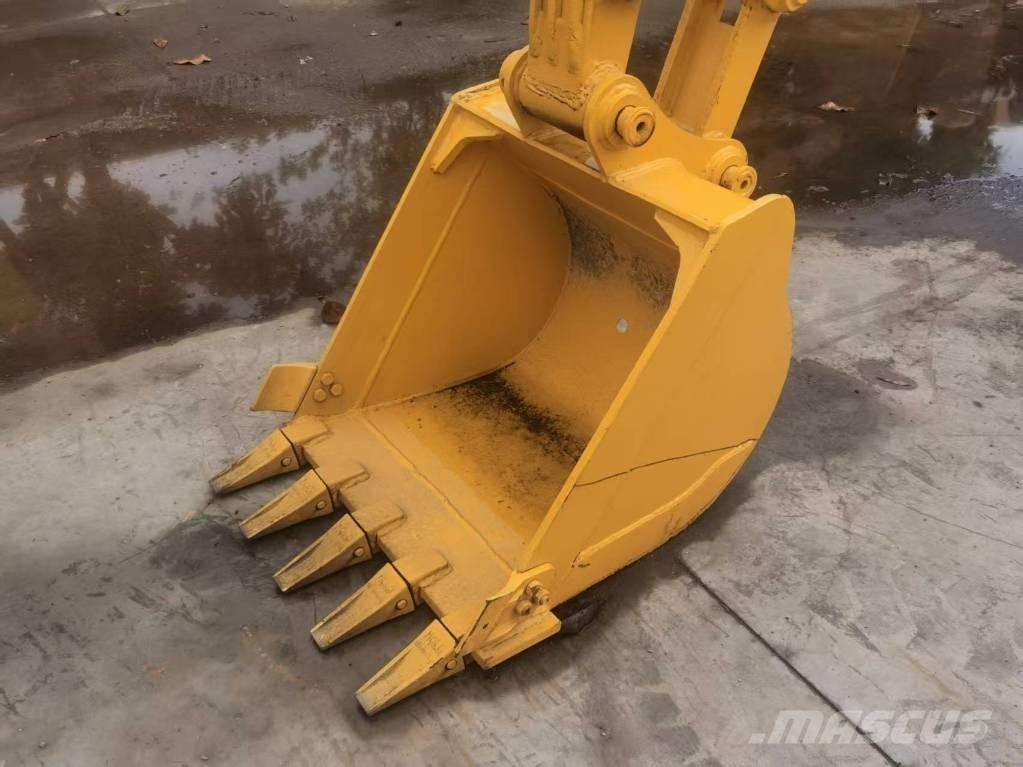 Komatsu PC 55 MR حفارات صغيرة أقل من 7 طن (حفارات صغيرة)