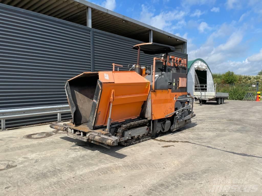 ABG TITAN 2820 معدات السفلتة