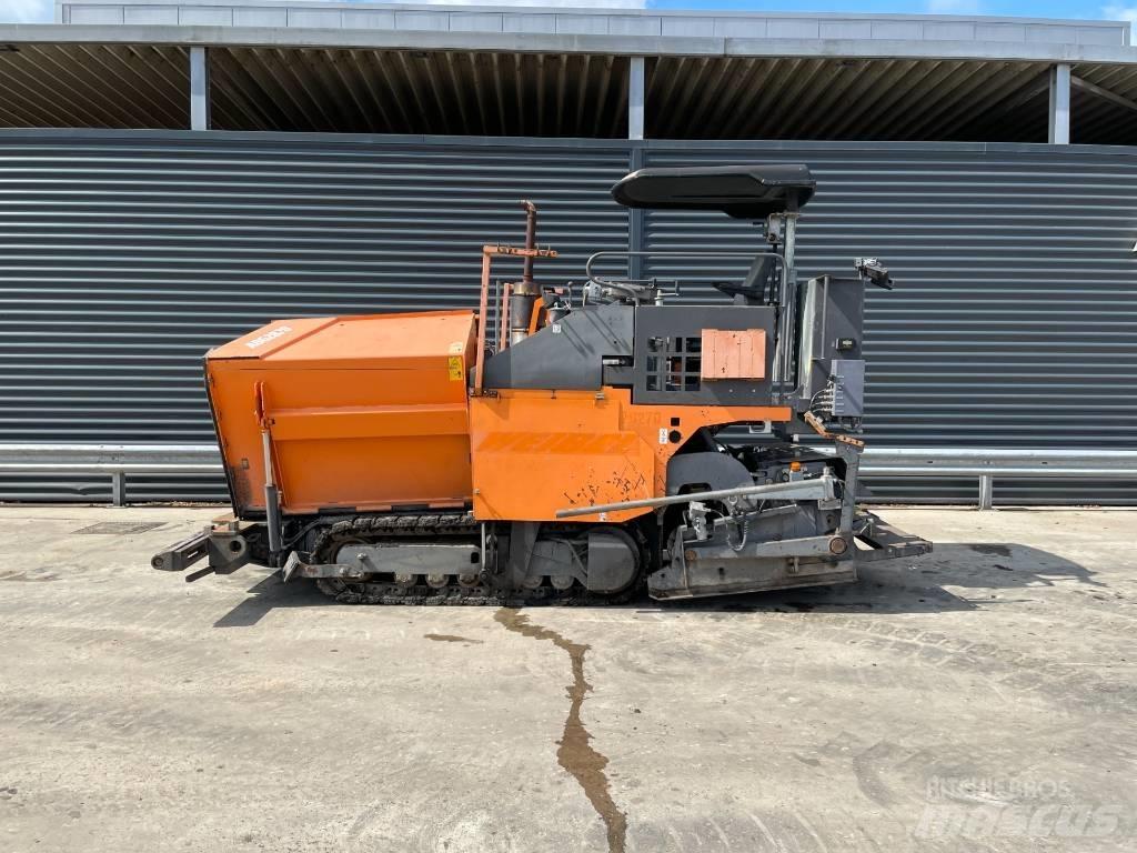 ABG TITAN 2820 معدات السفلتة