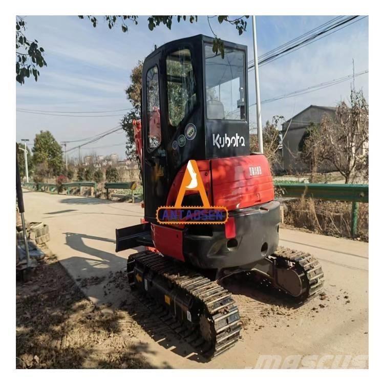 Kubota U 35 حفارات صغيرة أقل من 7 طن (حفارات صغيرة)