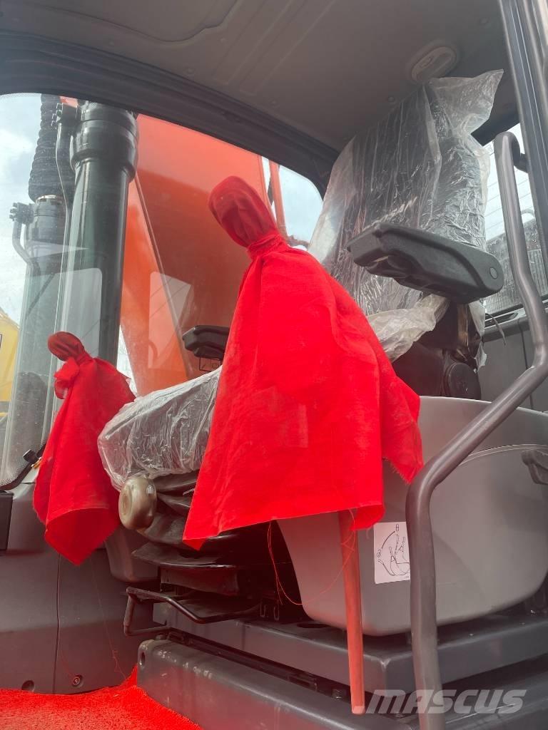 Doosan DX 225 حفارات زحافة