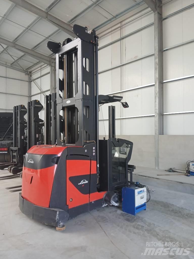 Linde K 10 شاحنة الممرات الضيقة
