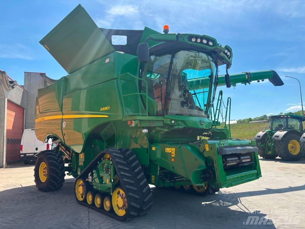 John Deere S 690 i حصادات