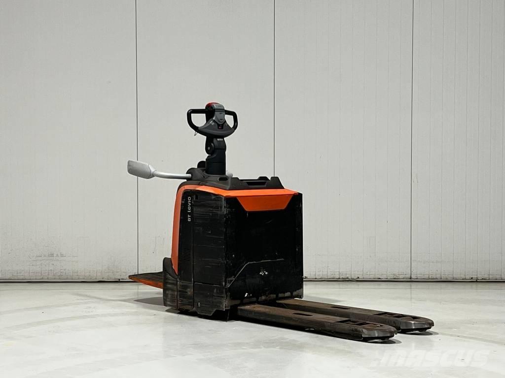 BT LPE250 رافعة منخفضة المستوى ذات منصة