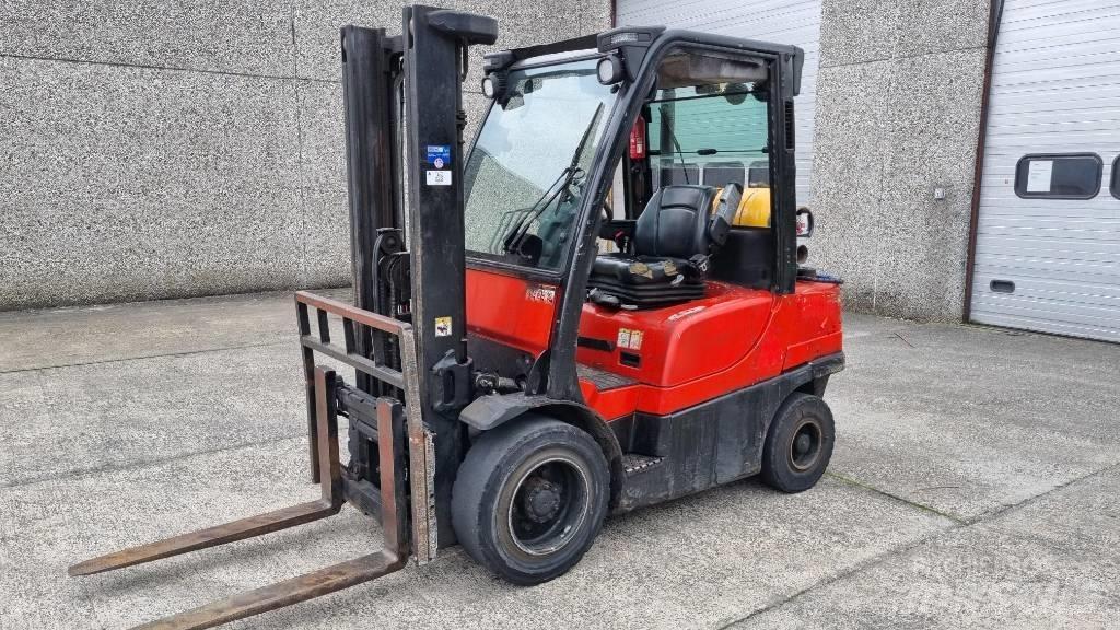 Hyster H 3.00 FT شاحنات LPG