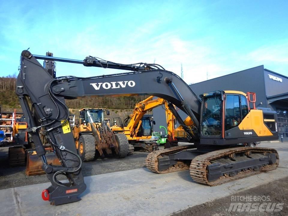 Volvo EC 300 E حفارات زحافة