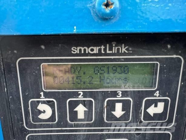 Genie GS 1932 رافعات مقصية الشكل