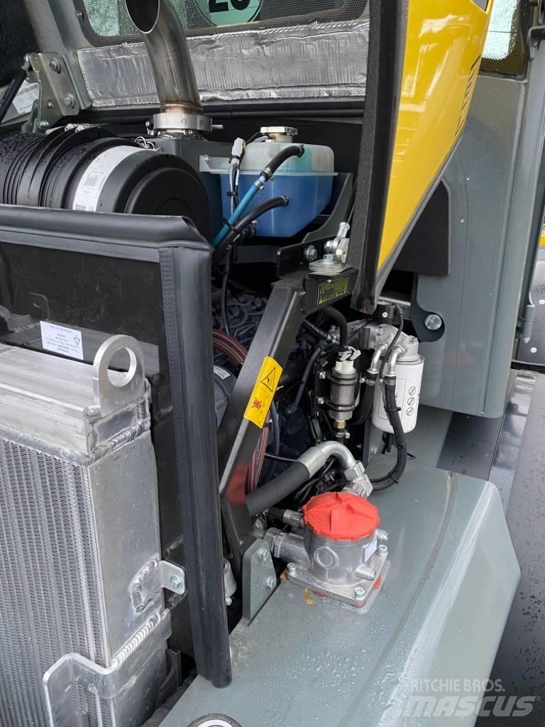 Wacker Neuson WL 52 لوادر بعجل