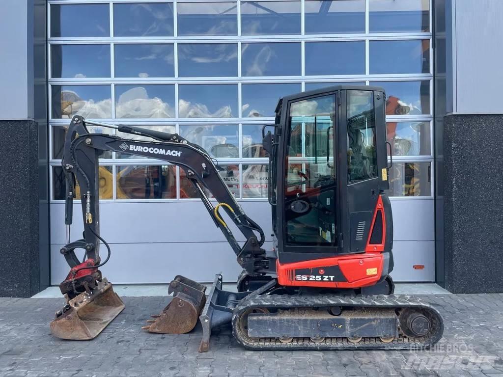 Eurocomach ES25ZT حفارات صغيرة أقل من 7 طن (حفارات صغيرة)