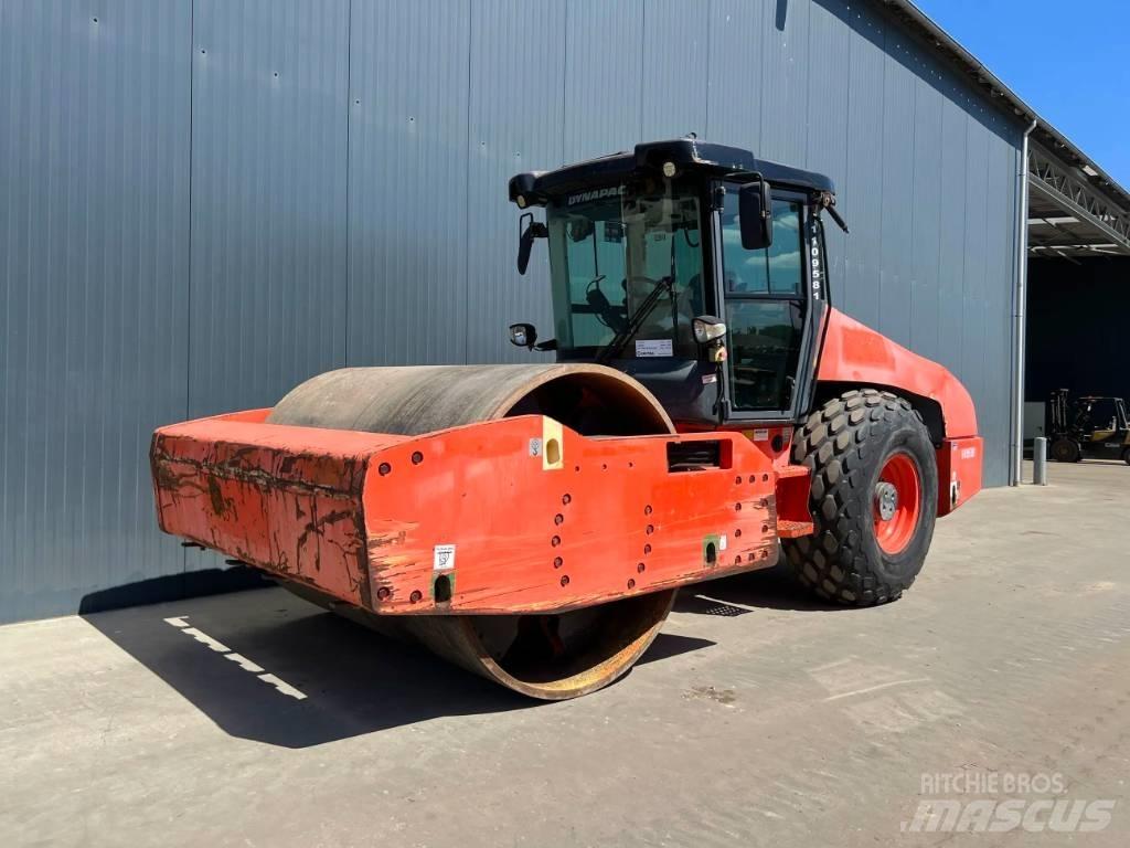 Dynapack CA6500D مداحل أحادية الأسطوانة