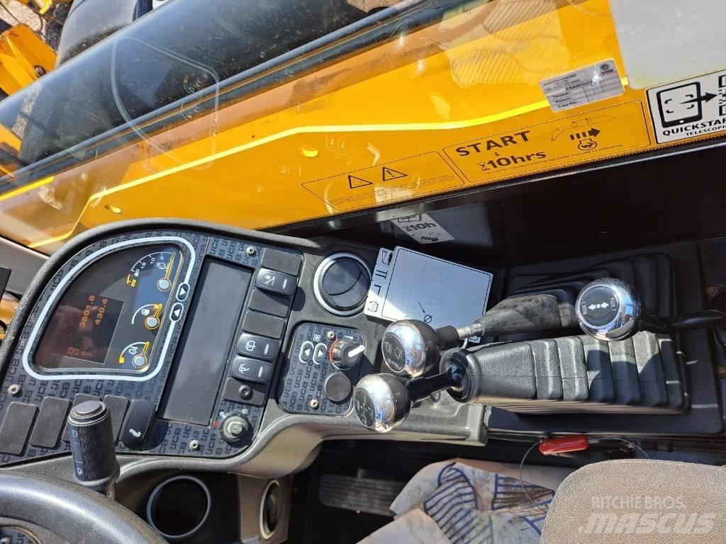 JCB 535-125 مناولات متداخلة