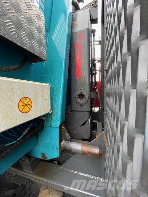 Volvo FM13 شاحنات الرافعات الخطافية