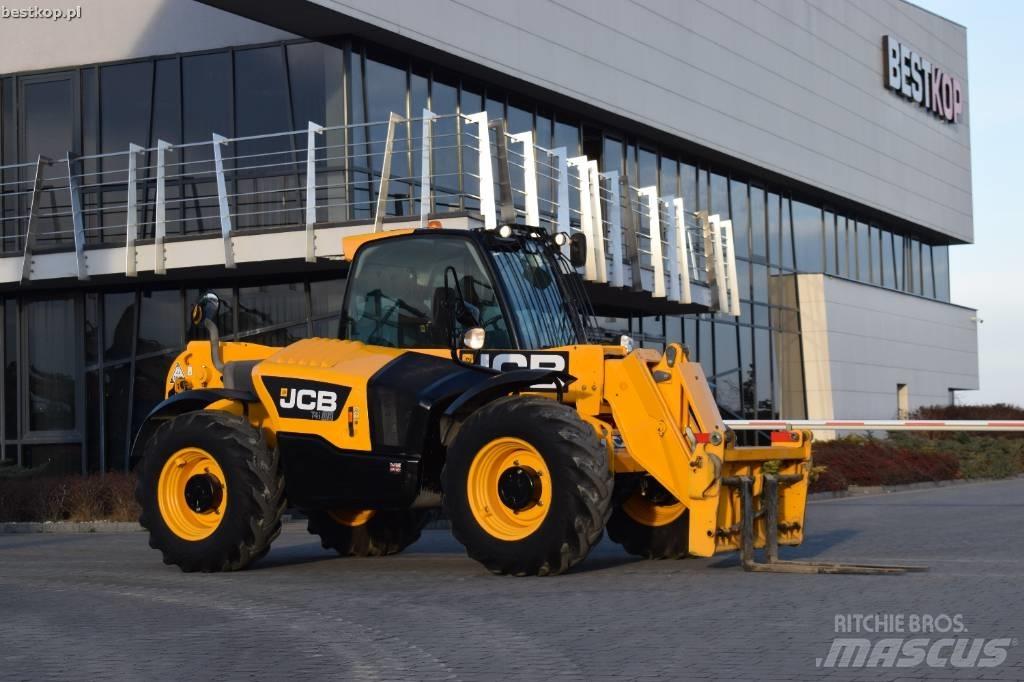 JCB 531-70 مناولات متداخلة