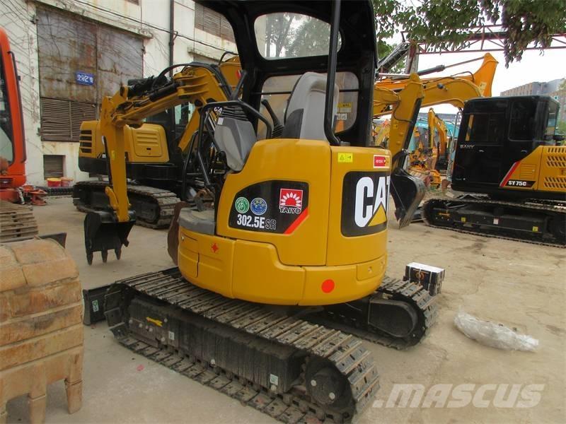 CAT 302 حفارات صغيرة أقل من 7 طن (حفارات صغيرة)