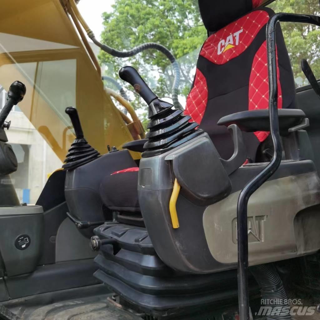 CAT 315 D حفارات زحافة