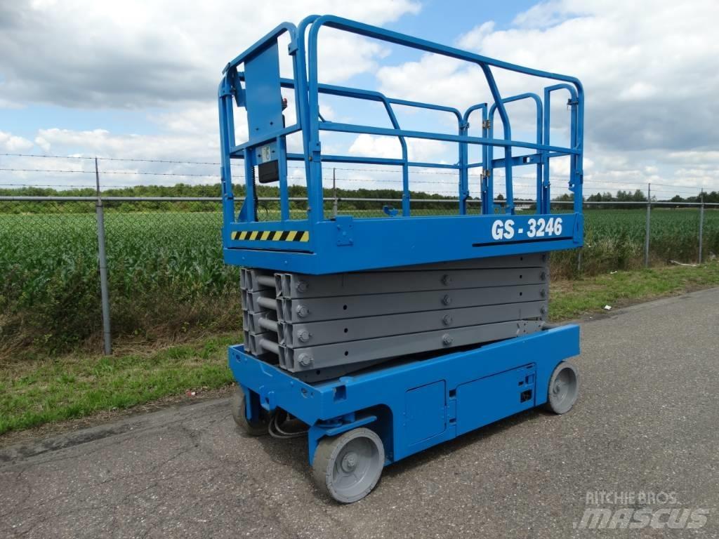 Genie GS 3246 | 2012 رافعات مقصية الشكل