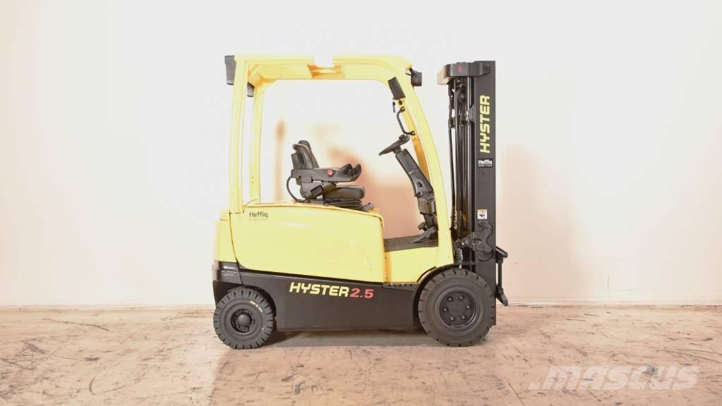 Hyster J 2.5 XN شاحنات ذات رافعات شوكية تعمل بالكهرباء