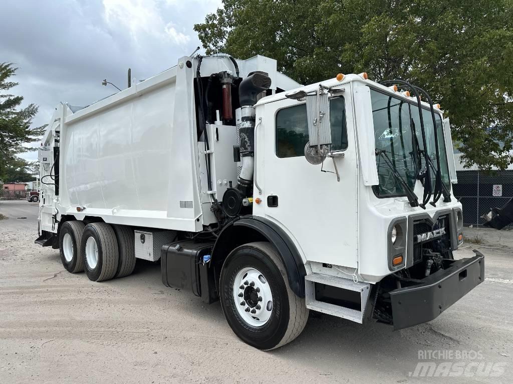 Mack MRU 613 شاحنات المخلفات