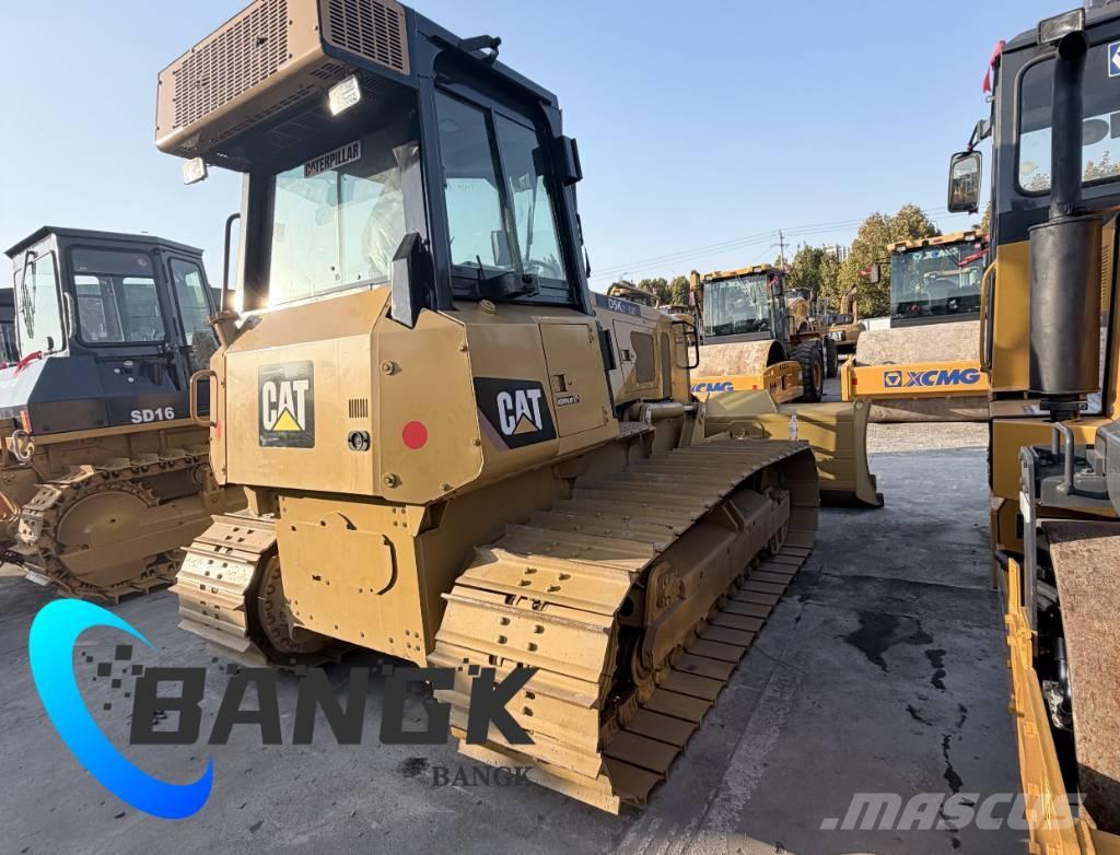 CAT d5k بلدوزرات مجنزرة