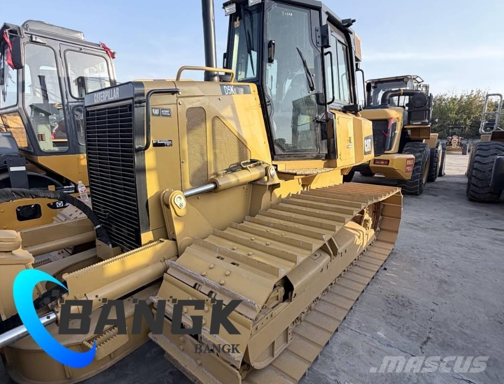 CAT d5k بلدوزرات مجنزرة