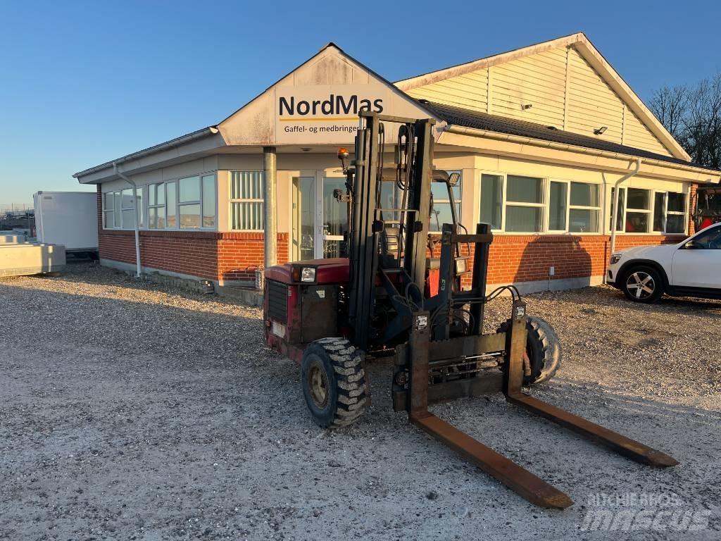Moffett M4 25.3 شاحنات الديزل