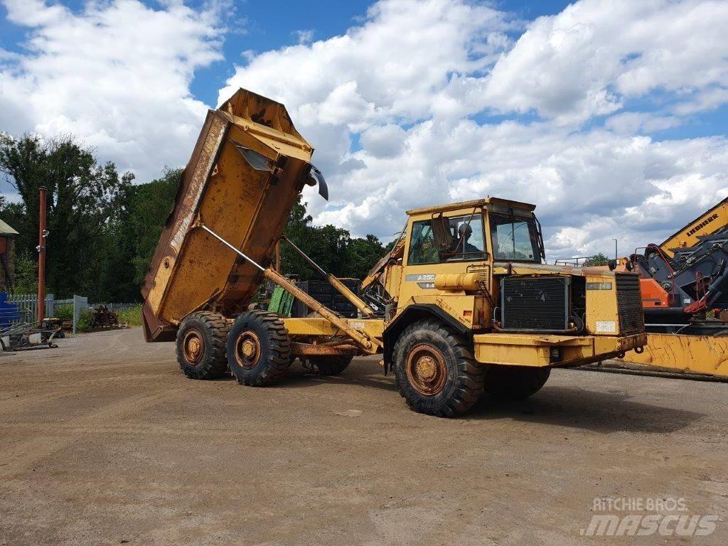 Volvo A 25 C ساحبات مفصلية