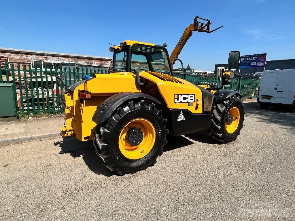 JCB 526-56 Agri معدات مناولة لأغراض الزراعة
