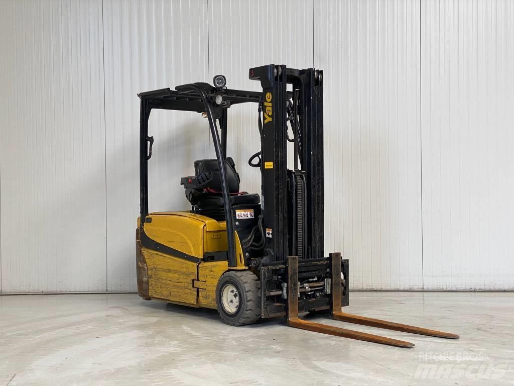 Yale ERP20VT LWB شاحنات ذات رافعات شوكية تعمل بالكهرباء