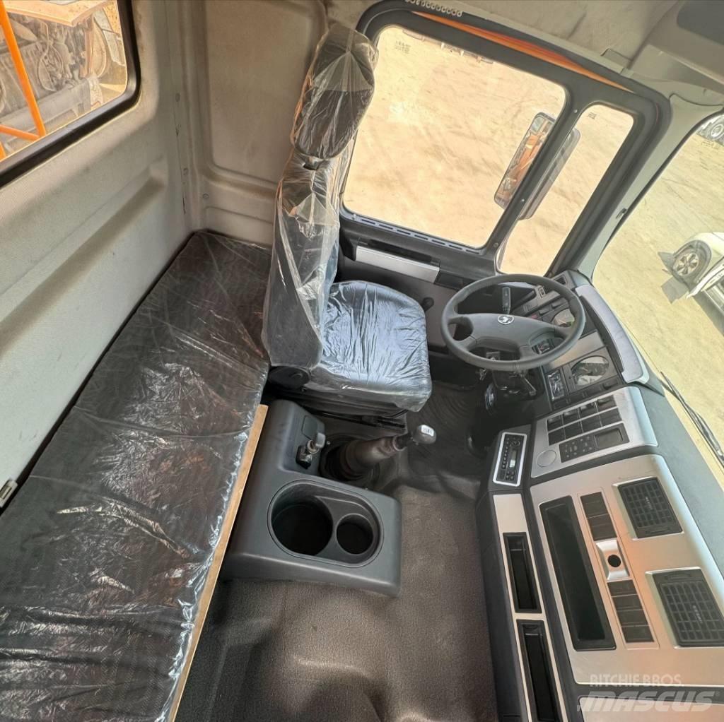 Shacman F 3000 شاحنات قلابة