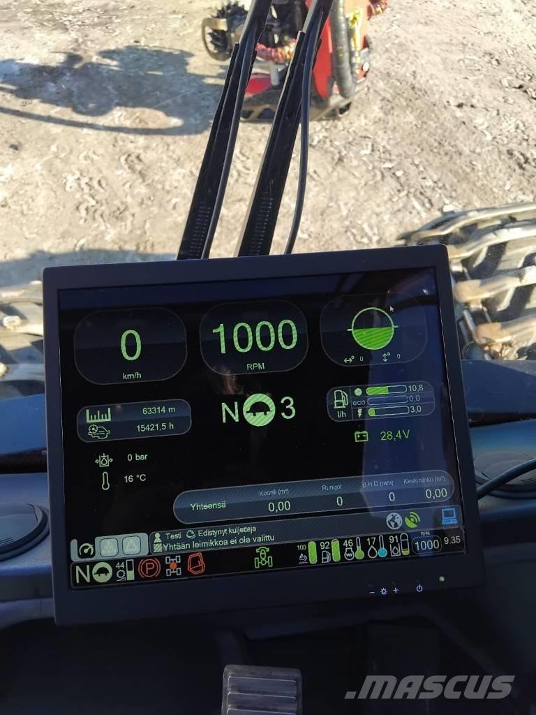 Komatsu 901XC حصادات