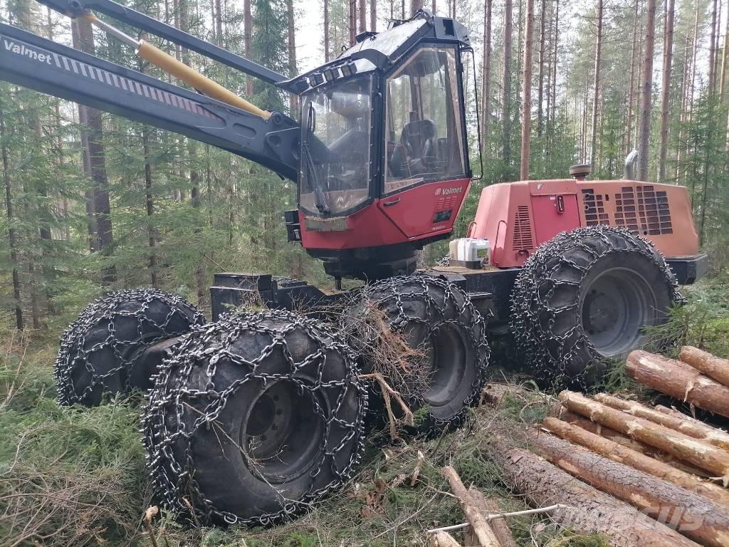 Valmet 911.3 حصادات