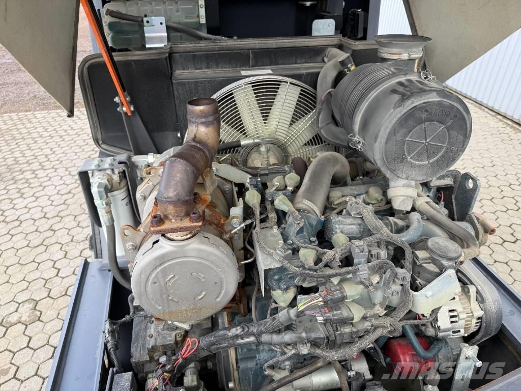 Dynapac CA 1300 D مداحل أحادية الأسطوانة