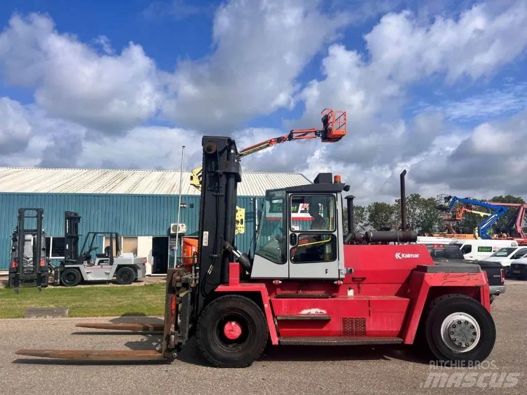 Kalmar DCD150-12 شاحنات الديزل
