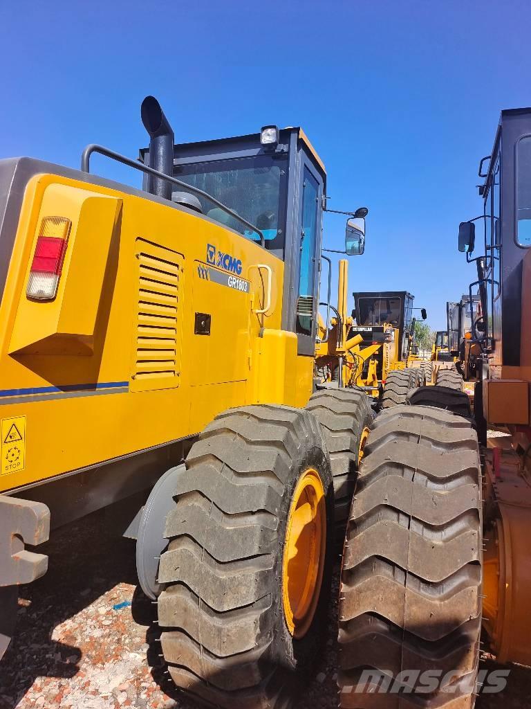 XCMG GR 180 معدات تمهيد الطرق