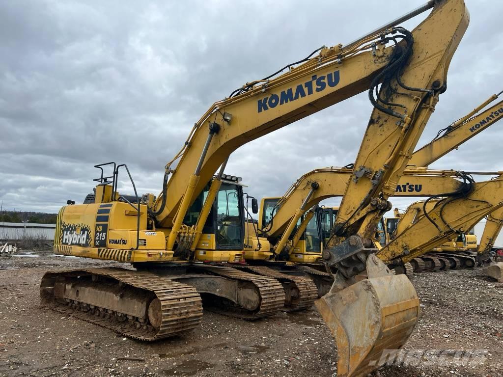 Komatsu HB 215 LC-2 حفارات زحافة