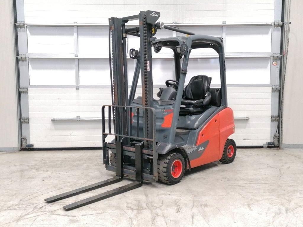 Linde H20D-01 شاحنات الديزل